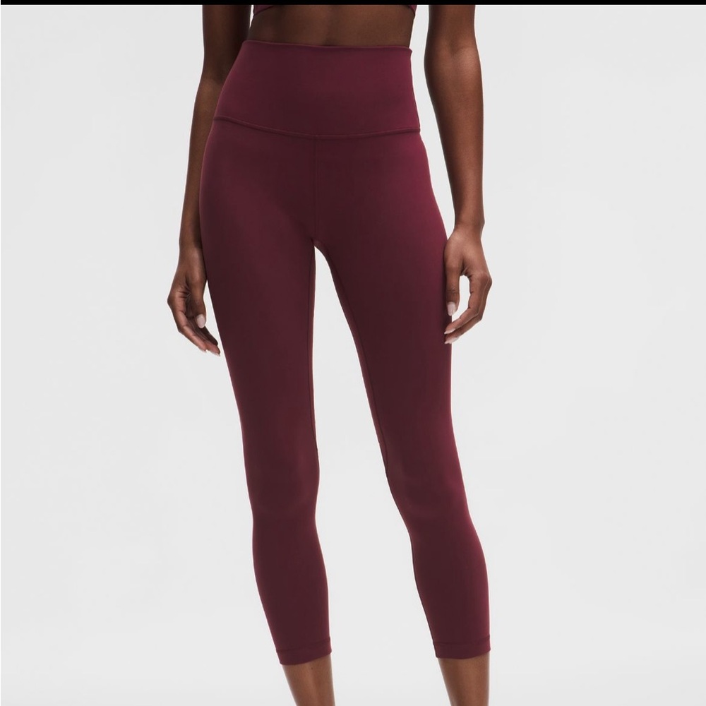 Lululemon’s Align HR Pant 25”